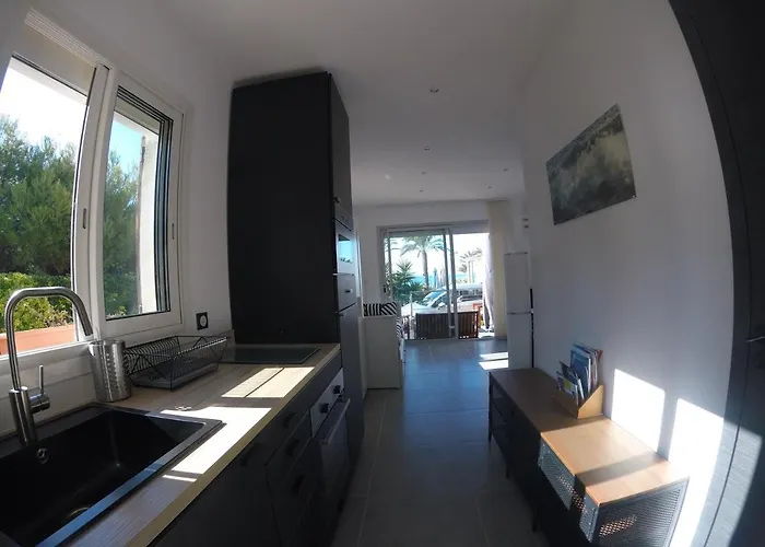 Sanarybeach * Sanary-sur-Mer